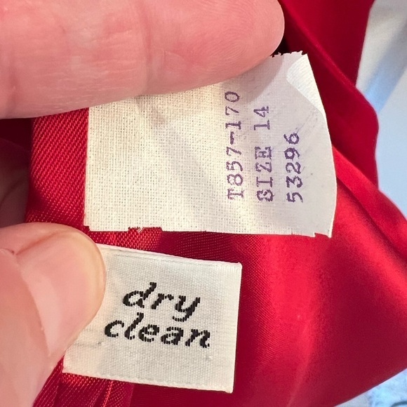 Vintage Pure Wool Pendleton Trench Coat in Red.  Sz 14 - Picture 6 of 11